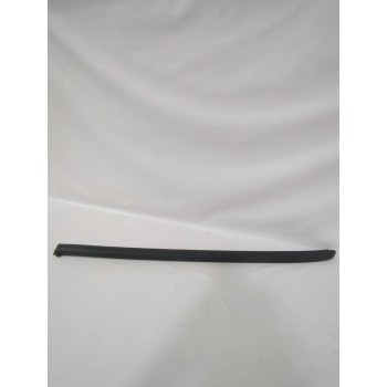 Recambio de moldura para opel referencia OEM IAM 024423576  