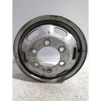 Recambio de llanta para iveco referencia OEM IAM 16H1x5Jk  