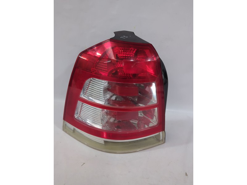 Recambio de piloto trasero izquierdo para opel referencia OEM IAM 084421960LF  