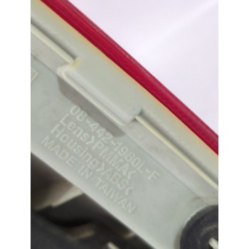 Recambio de piloto trasero izquierdo para opel referencia OEM IAM 084421960LF  
