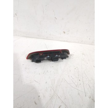 Recambio de luz central de freno para ford referencia OEM IAM ET7613A613AF  