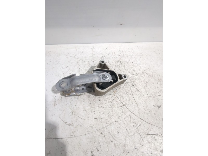 Recambio de soporte motor para mercedes-benz referencia OEM IAM A2462400809  