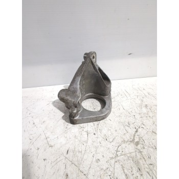 Recambio de soporte motor para mercedes-benz referencia OEM IAM A6072050101  