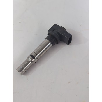 Recambio de bobina encendido para volkswagen referencia OEM IAM 036905715F  