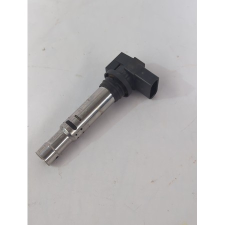 Recambio de bobina encendido para volkswagen referencia OEM IAM 036905715F  