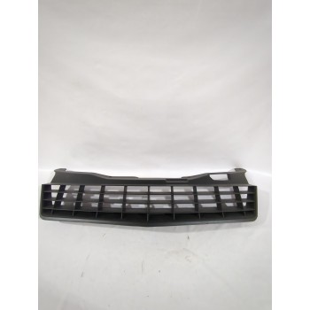 Recambio de rejilla paragolpes delantero para opel referencia OEM IAM 73801050  
