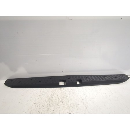 Recambio de moldura paragolpe trasera para renault referencia OEM IAM 849932462R  