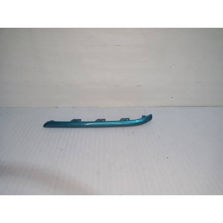 Recambio de moldura para » otros... modelos referencia OEM IAM 86627Q4000  