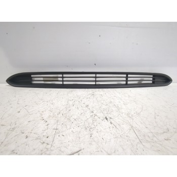 Recambio de rejilla paragolpes delantero para fiat referencia OEM IAM FT07042GAN  