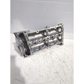 Recambio de tapa balancines para opel referencia OEM IAM 55204918  