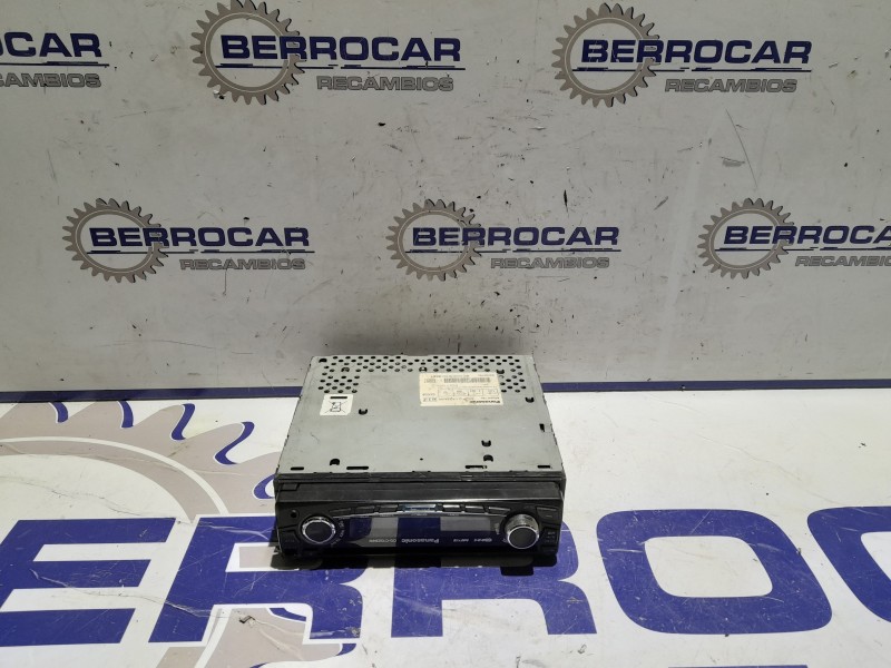 Recambio de sistema audio / radio cd para » otros... modelos referencia OEM IAM UNIVERSAL  