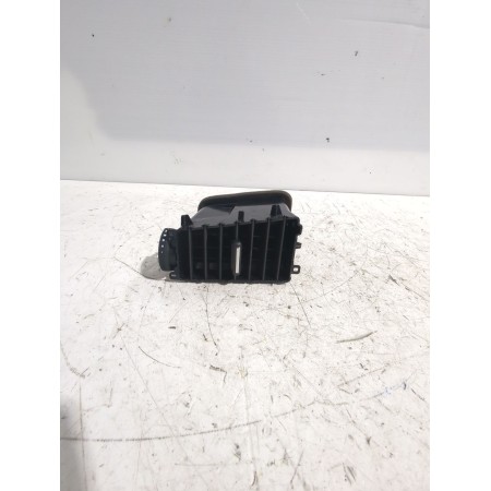 Recambio de rejilla aireadora para seat referencia OEM IAM 576820951  