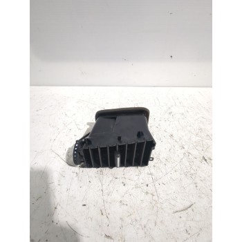 Recambio de rejilla aireadora para seat referencia OEM IAM 576820951  