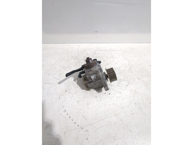 Recambio de bomba inyeccion para ford referencia OEM IAM 0445010577  