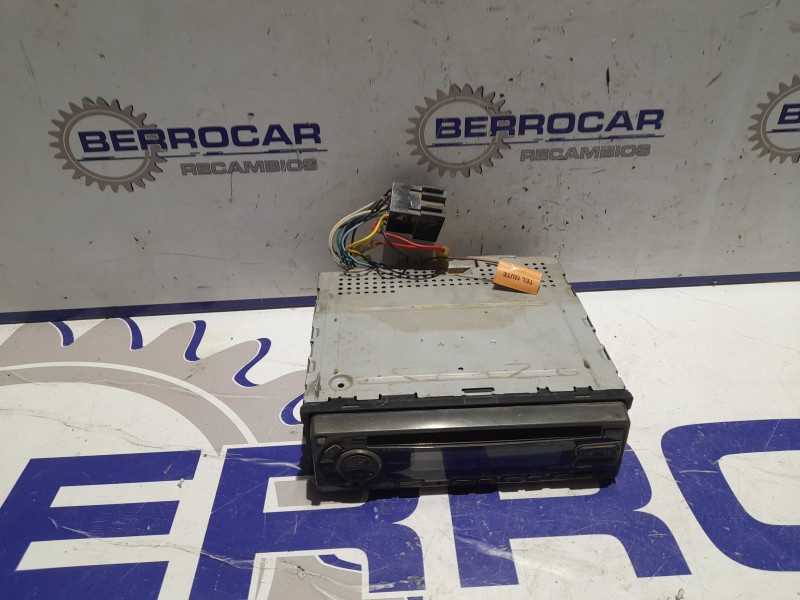 Recambio de sistema audio / radio cd para » otros... modelos referencia OEM IAM UNIVERSAL  