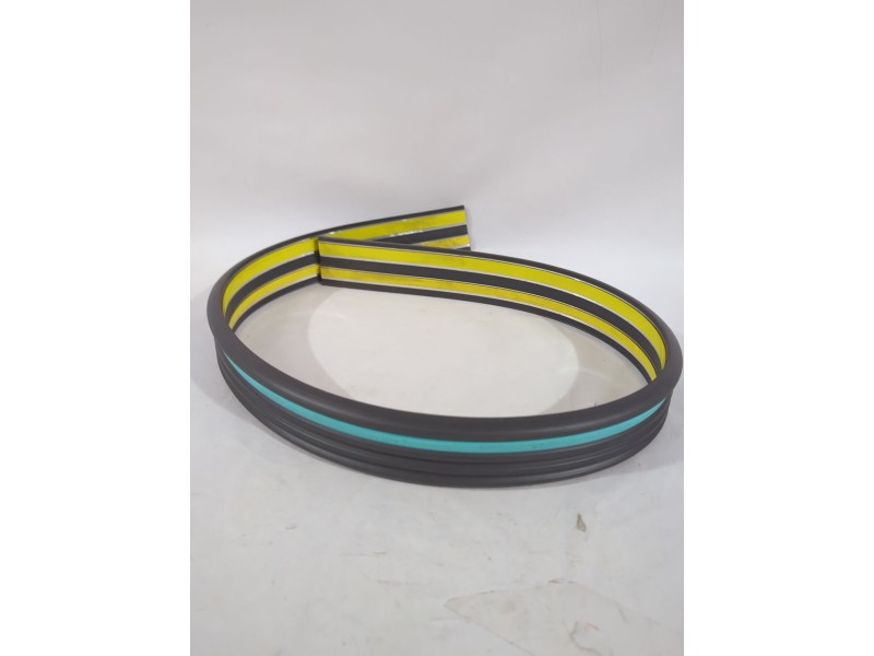 Recambio de moldura para opel referencia OEM IAM 90332600/171821  
