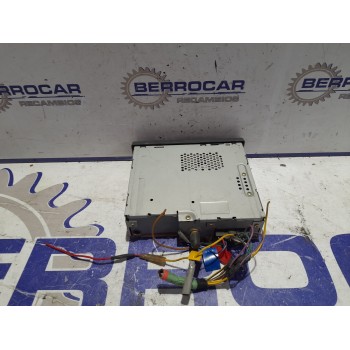 Recambio de sistema audio / radio cd para » otros... modelos referencia OEM IAM UNIVERSAL  