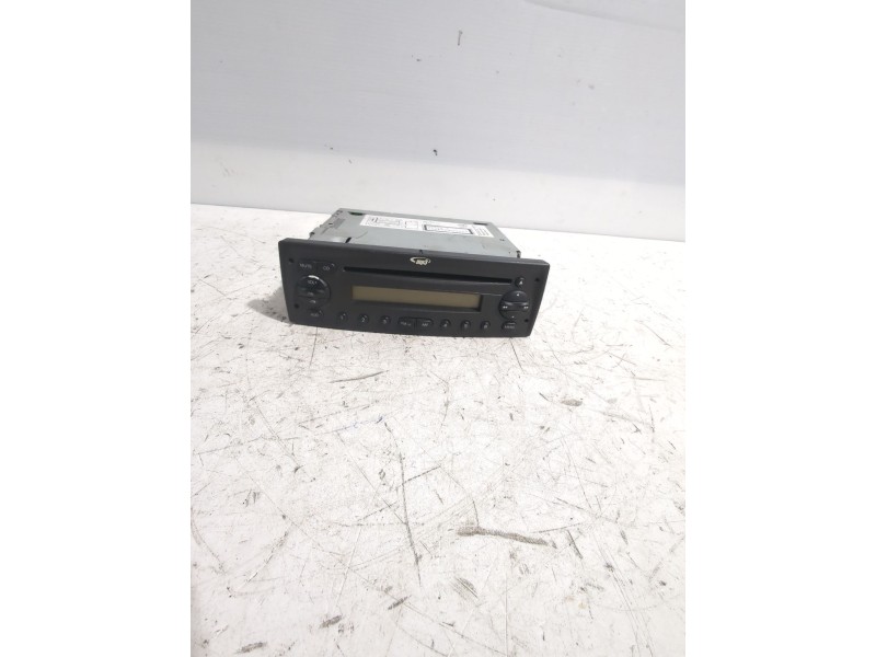Recambio de sistema audio / radio cd para fiat referencia OEM IAM 7646332316  
