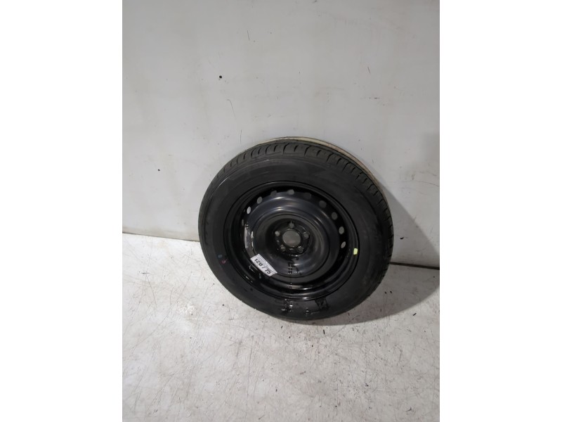 Recambio de rueda repuesto para jeep referencia OEM IAM 04726602AA / 17X612J  