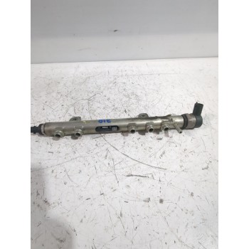 Recambio de rampa inyectora para fiat referencia OEM IAM 0445214086  