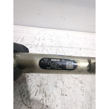Recambio de rampa inyectora para fiat referencia OEM IAM 0445214086  