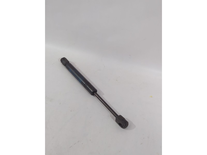 Recambio de amortiguadores capo para opel referencia OEM IAM 90463721/1180402  