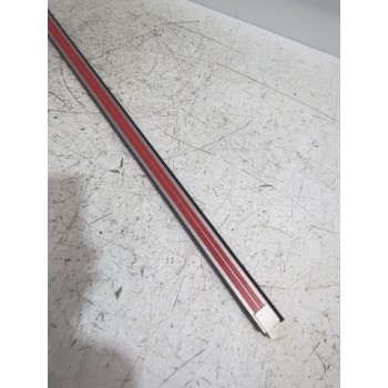 Recambio de moldura para opel referencia OEM IAM 09117249/5171528  