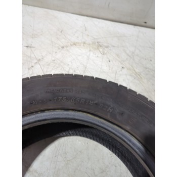 Recambio de neumaticos para » otros... modelos referencia OEM IAM 17565R1482H  