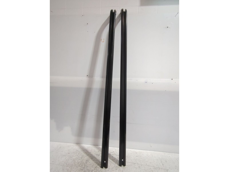Recambio de guia puerta para opel referencia OEM IAM 93859308/8200670163  