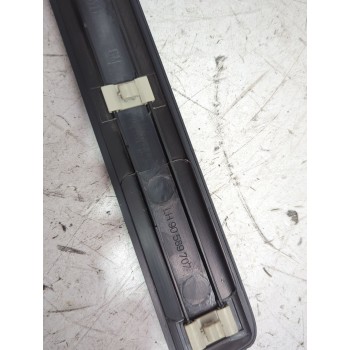 Recambio de moldura para opel referencia OEM IAM 90589707/90544194  