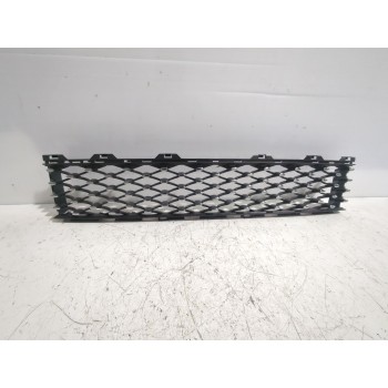 Recambio de rejilla paragolpes central para fiat referencia OEM IAM 0735642141  