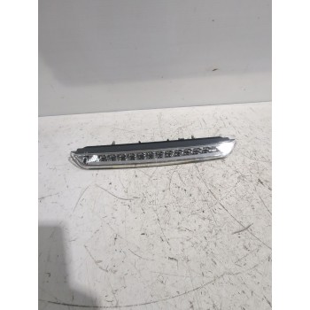 Recambio de piloto trasero central para peugeot referencia OEM IAM 6351LX  