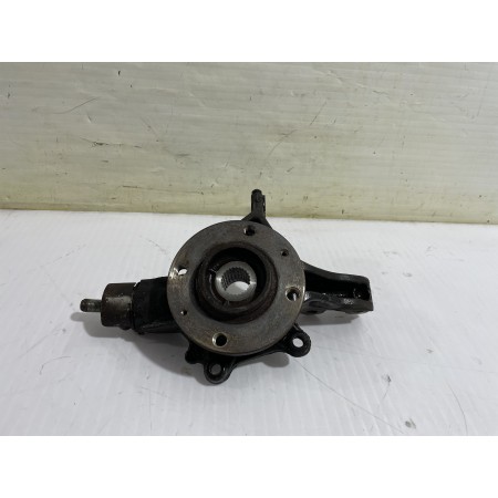 Recambio de mangueta delantera derecha para citroën c4 sedan collection referencia OEM IAM 3647C2  