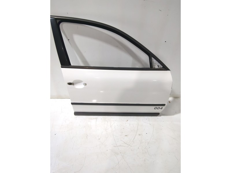 Recambio de puerta delantera derecha para volkswagen passat b5.5 (3b3) 1.9 tdi referencia OEM IAM 3B4831052BE  