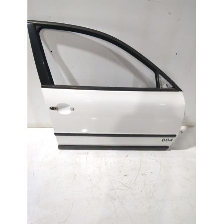 Recambio de puerta delantera derecha para volkswagen passat b5.5 (3b3) 1.9 tdi referencia OEM IAM 3B4831052BE  