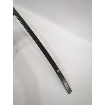 Recambio de moldura para opel referencia OEM IAM 90562275/5183597  