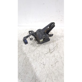 Recambio de soporte motor derecho para toyota auris (_e15_) 1.6 (zre151_) referencia OEM IAM 123050T150  