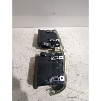 Recambio de rejilla aireadora para nissan referencia OEM IAM 687504EA0  