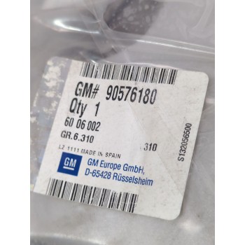 Recambio de tapacubos para opel referencia OEM IAM 90576180  