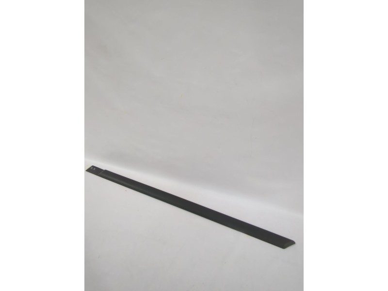 Recambio de moldura para opel referencia OEM IAM 9117259  