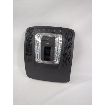 Recambio de luz interior para mercedes-benz referencia OEM IAM A0009001439  