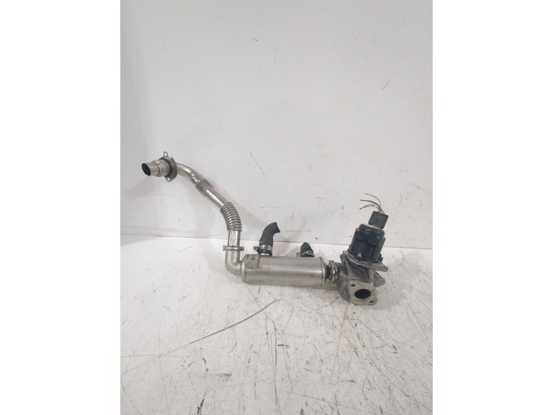 Recambio de enfriador egr para peugeot referencia OEM IAM 9651902380  