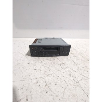 Recambio de sistema audio / radio cd para renault referencia OEM IAM 8200113800  