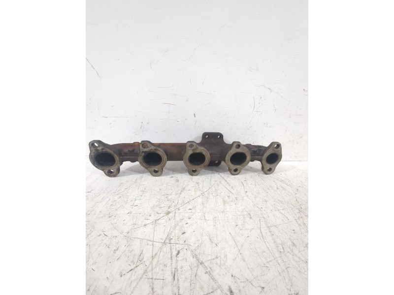Recambio de colector escape para peugeot referencia OEM IAM 397723  