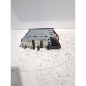 Recambio de sistema audio / radio cd para renault referencia OEM IAM 8200113800  