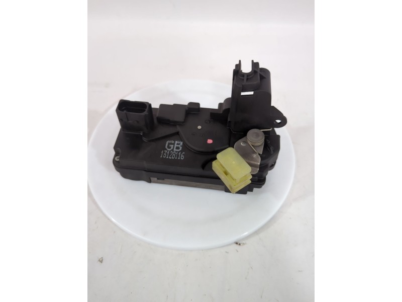 Recambio de cerradura puerta trasera derecha para opel referencia OEM IAM 13128116  
