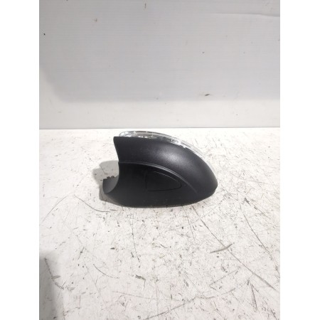 Recambio de carcasa retrovisor izquierdo para volkswagen referencia OEM IAM 5K0949101  
