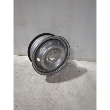 Recambio de llanta para iveco referencia OEM IAM 504103598  