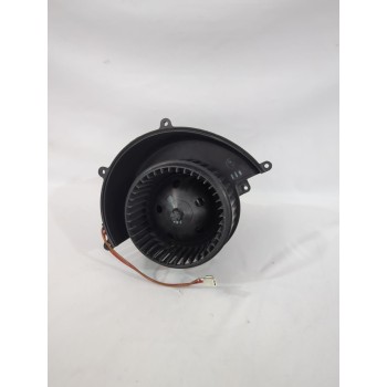 Recambio de motor calefaccion para opel referencia OEM IAM 881061464  