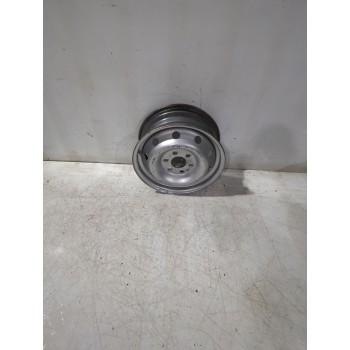 Recambio de llanta para iveco referencia OEM IAM 504103598  